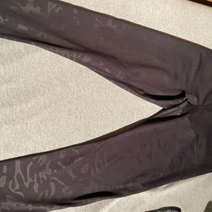 Zyia dark Camo tights size 8-10